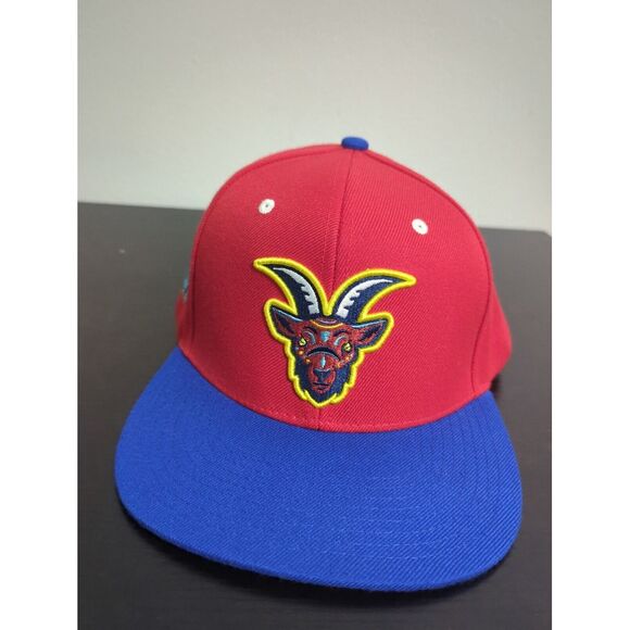 Cabritos Maldichos Mens Snapback Woolen Hat Red Blue Logo - Picture 1 of 6